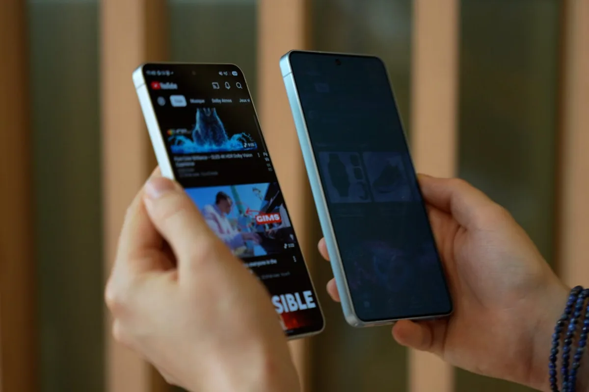 Galaxy S27 Ultra : Samsung améliorerait l’écran qui protège votre vie privée, mais à quel prix ?