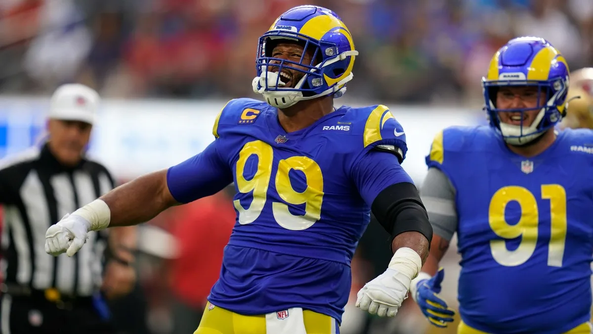 Rams’ Aaron Donald plans to play Monday vs. Giants
