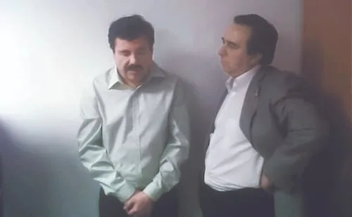 Tomás Zerón y “El Chapo”; foto inédita del interrogatorio al líder del Cártel de Sinaloa