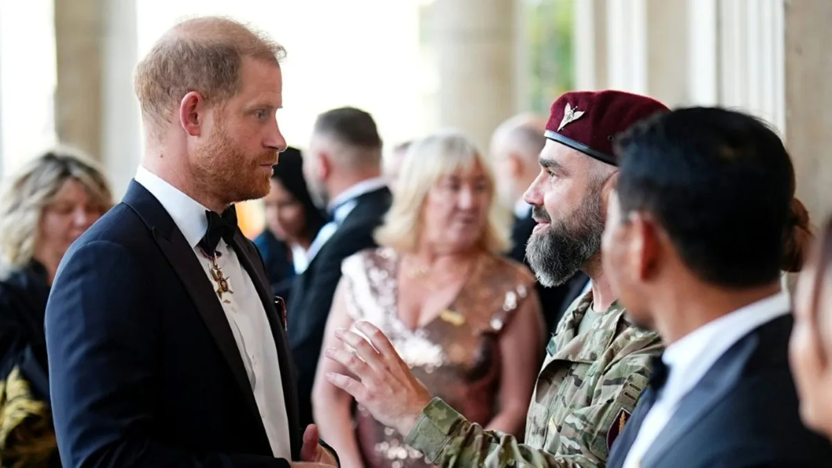Prinz Harry absolviert ersten größeren Auftritt nach seiner Rückkehr nach Großbritannien