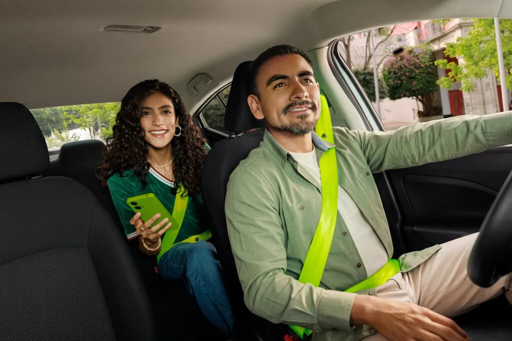 inDrive exigirá una selfie y una identificación oficial a sus pasajeros nuevos en México antes del primer viaje