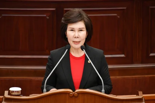 "운영 중단될 뻔 밀양공공산후조리원…운영체계 재점검해야"