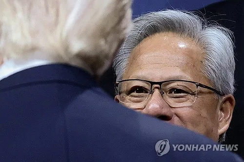 중국 AI 구동 최적화한 엔비디아…"미 규제 리스크" 인정