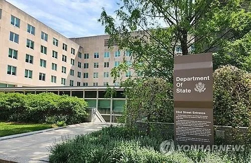 "美, 최대 20만명 망명 신청자 비자 일괄 취소 준비"