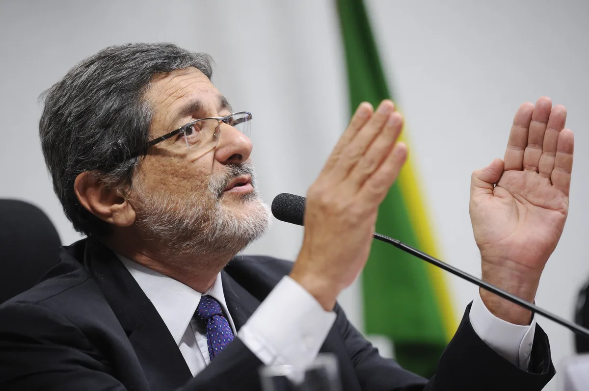 Setor de infraestrutura vai debater gargalos e propostas do país com campanhas de presidenciáveis