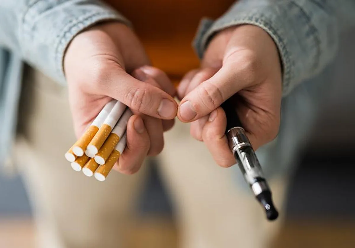 La trampa del vapeo para dejar de fumar: «Es un método para seguir adicto a la nicotina»