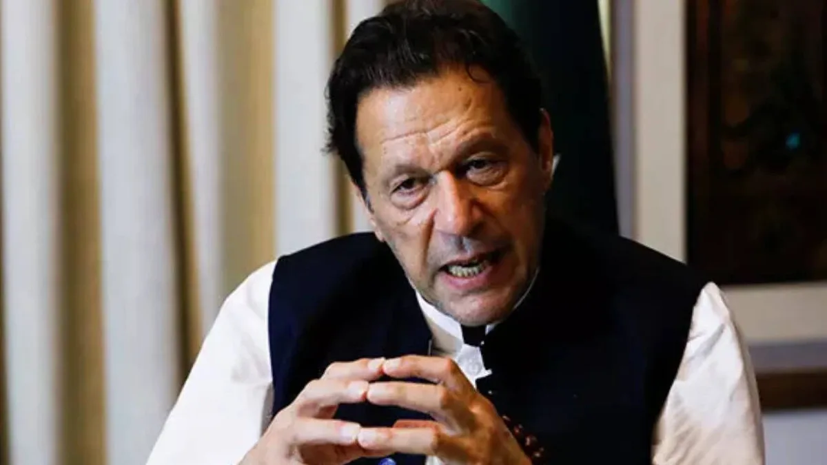 Imran Khan's kin say Pak govt violated court order for not taking ex-PM to private hospital