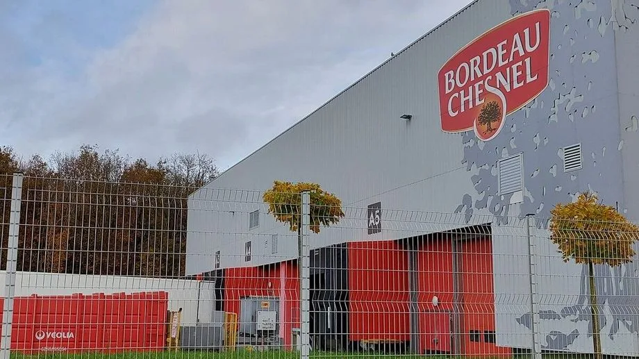 Projet de vente de l'usine de Bordeau-Chesnel, leader des rillettes : les salariés du site d'Yvré-l'Évêque inquiets