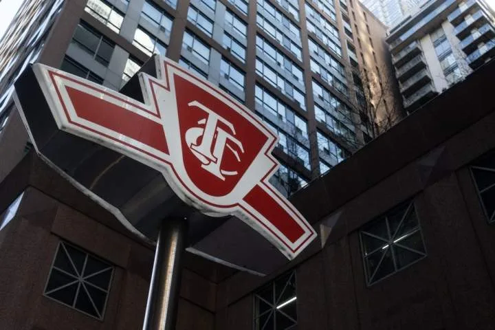 TTC worker stabbed near Bloor-Yonge station