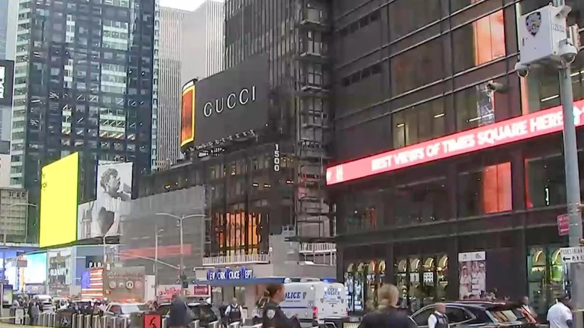 Woman killed in Times Square worked for Bank of America