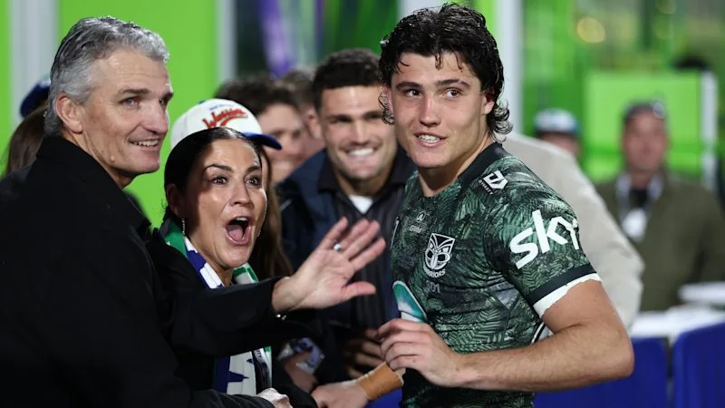 Mixed emotions for Ivan Cleary as son Jett stars on debut to put Warriors on top