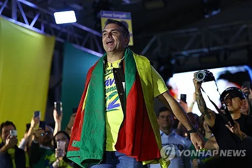 브라질 대선 결선 여론조사서 보우소나루 46%·룰라 44%