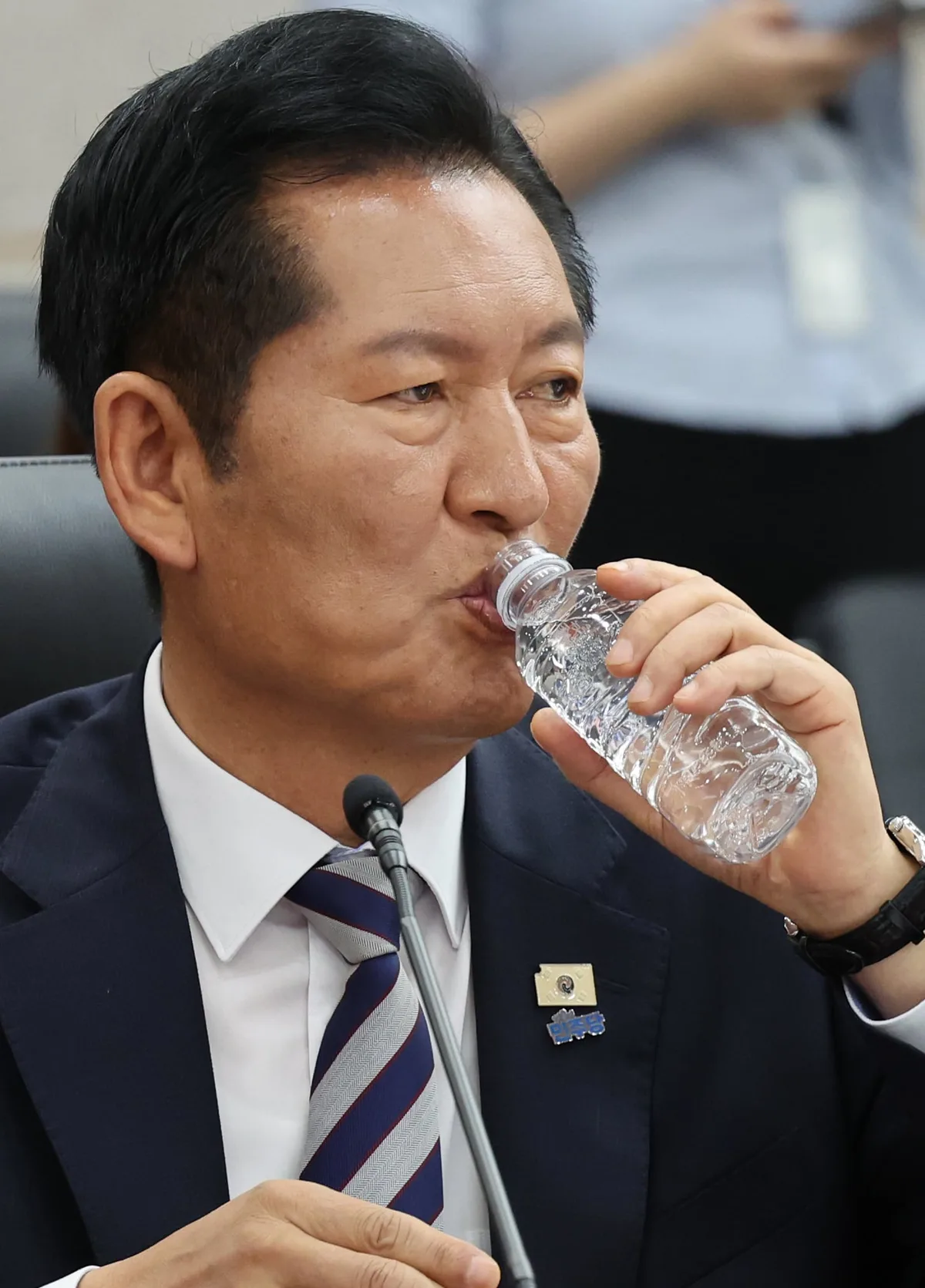 여권, 정청래 美 비자 보류에 “동맹국에 예의 아냐” “깊은 유감”