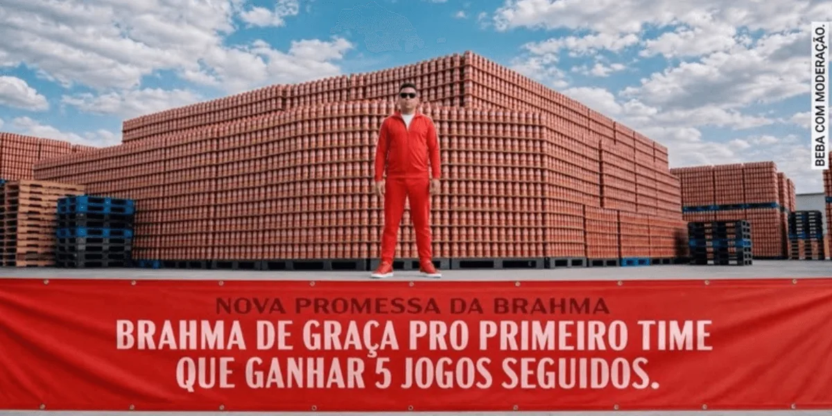 Brahma usa torcedor cabeludo do Manchester United para impulsionar campanha da cerveja grátis na SAB