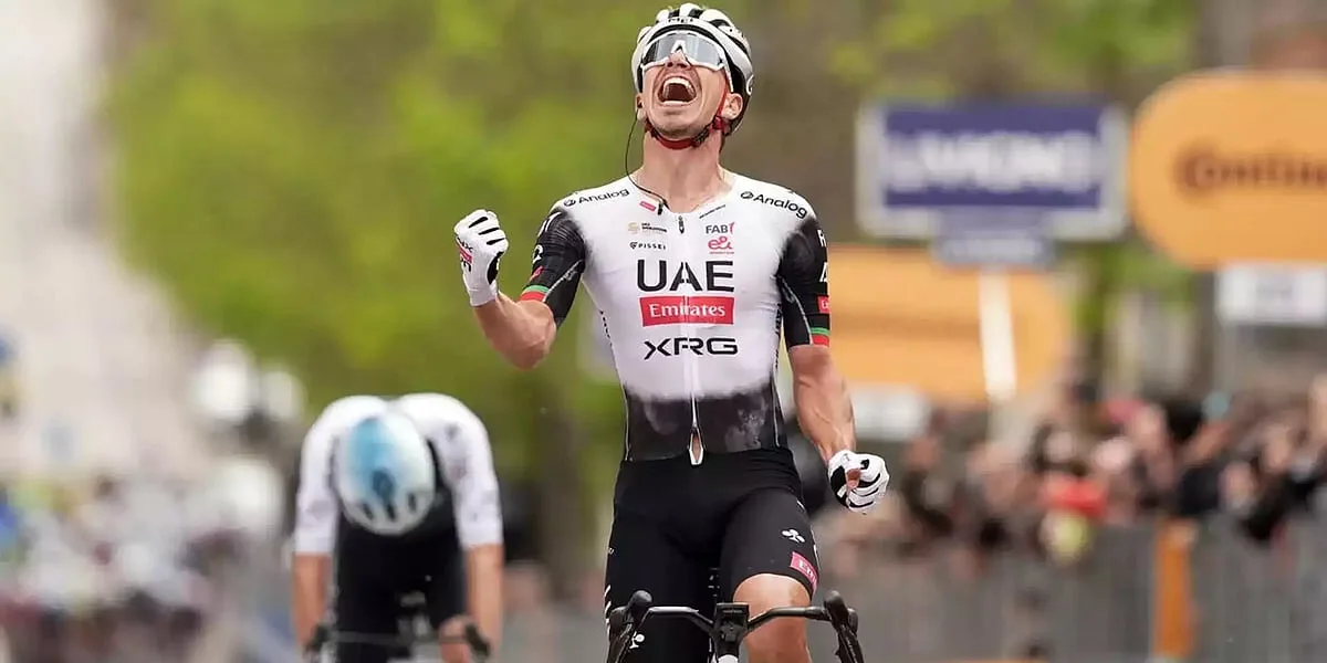 Ciclista Ivo Oliveira conquista primeira prova por etapas da carreira
