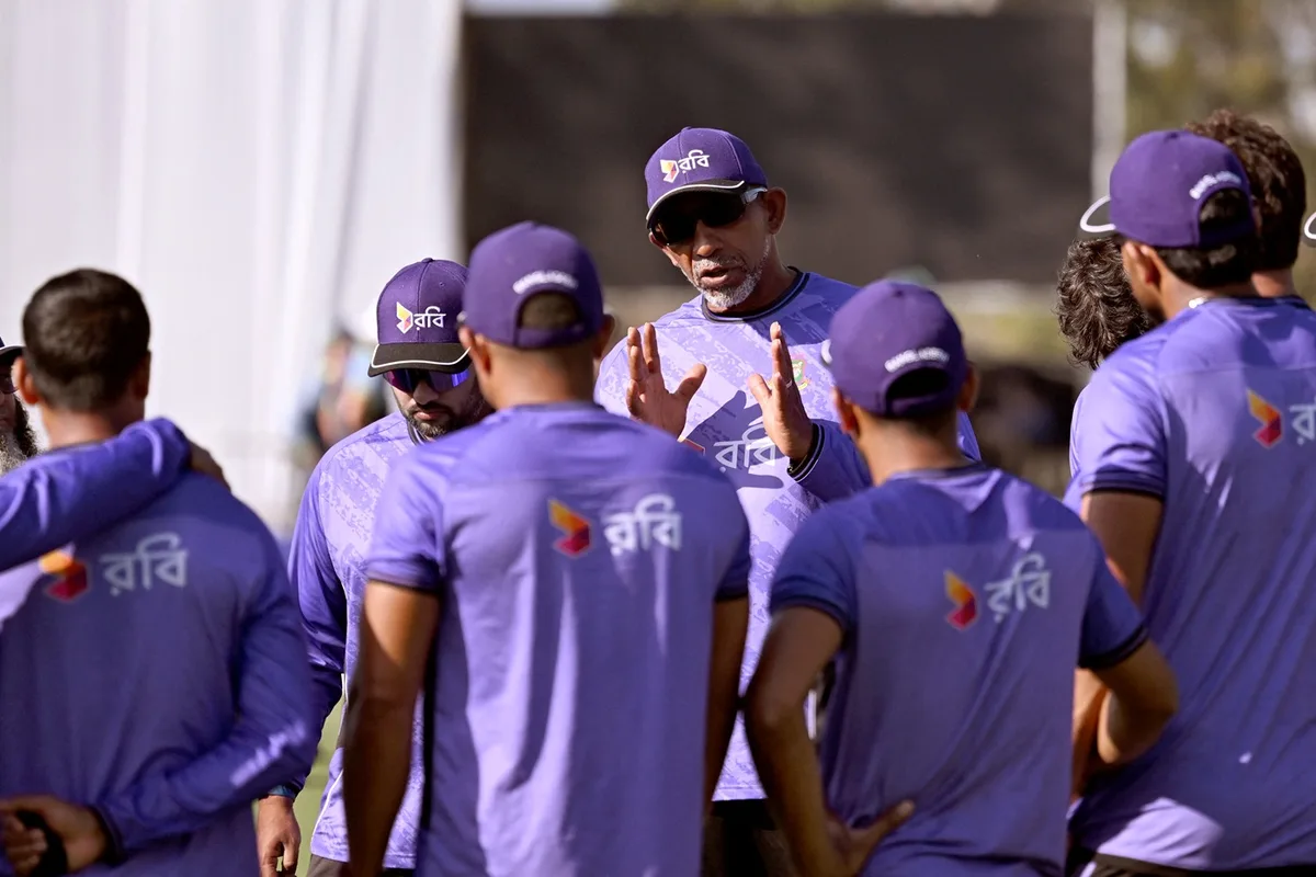 'Australia are going to come harder at us' - Simmons to high-flying Bangladesh