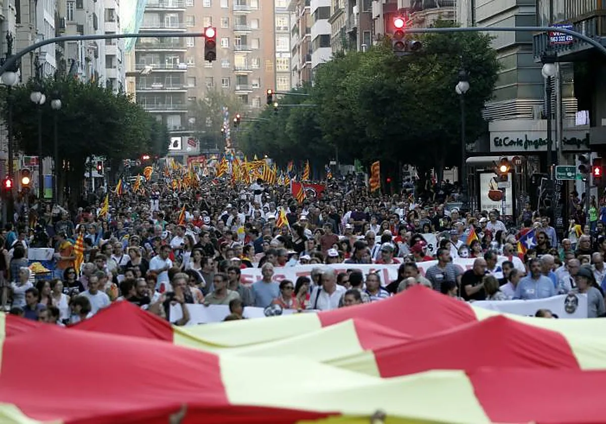 Manifestaciones del 9 d'Octubre hoy en Valencia: recorrido, horario y calles cortadas