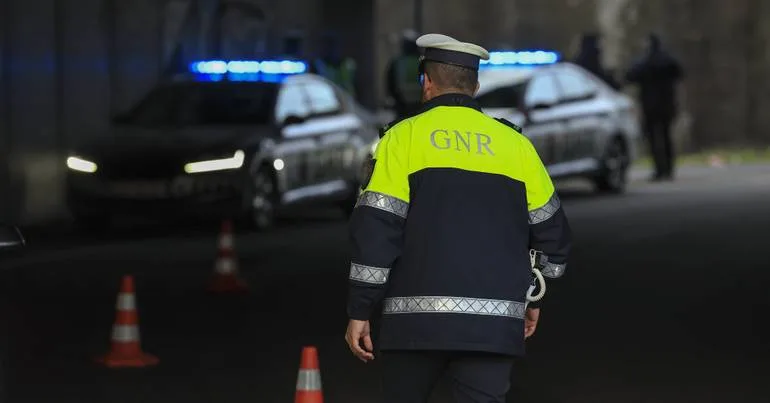 Operação "Viajar sem pressa" fiscaliza velocidade
