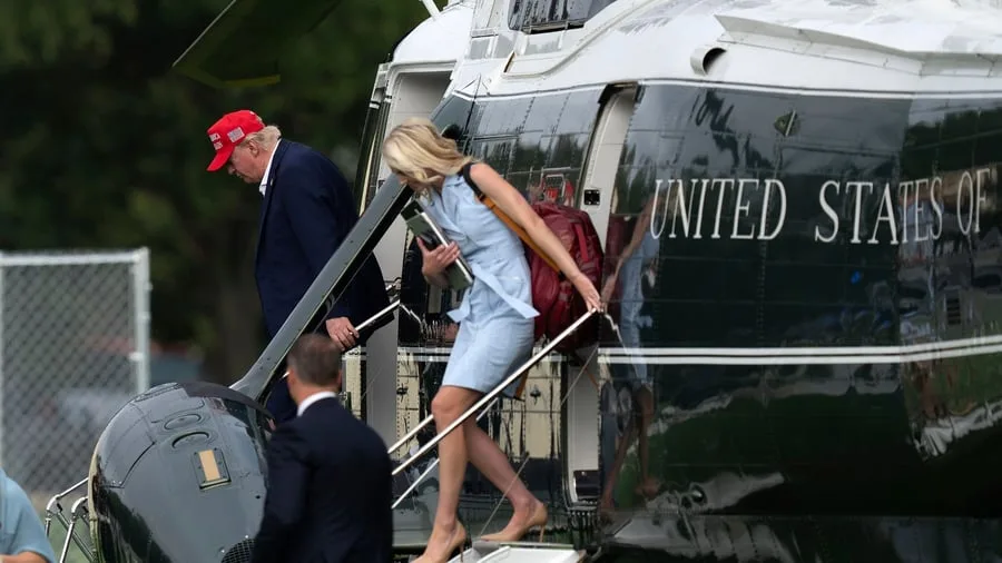 US-Regierung: Die Frau, die Trumps Schatten war - und jetzt sichtbar wird