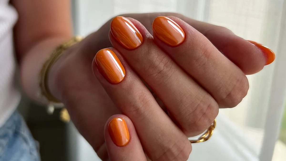 9 manicuras calabaza, el color del otoño se convierte en tendencia este mes de octubre
