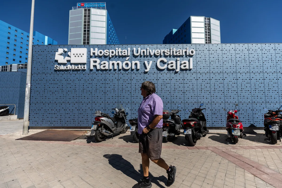 Los mandos del área quirúrgica en el Ramón y Cajal publican un comunicado para defender la gestión de la lista de espera en el hospital