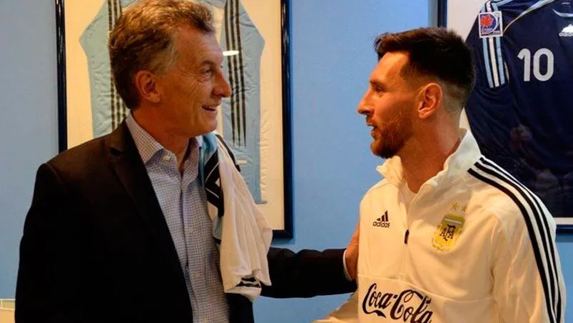 Mauricio Macri le dedicó un mensaje a Lionel Messi por su retiro de la Selección: “Qué afortunados somos”