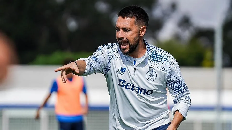 As razões financeiras para a saída de Mora, resposta (dura) às acusações, Fofana, Giménez e Arouca: tudo o que disse Farioli