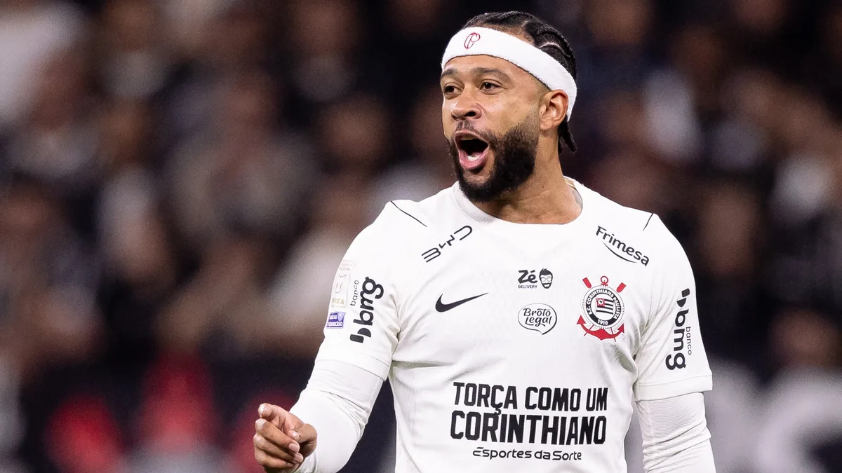 Memphis pode trocar Corinthians por outro clube brasileiro