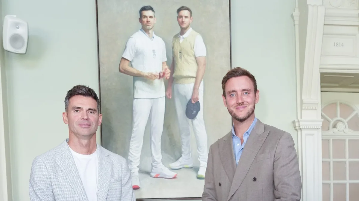 Stuart Broad, James Anderson reunite at Lord's as England duo get special portrait