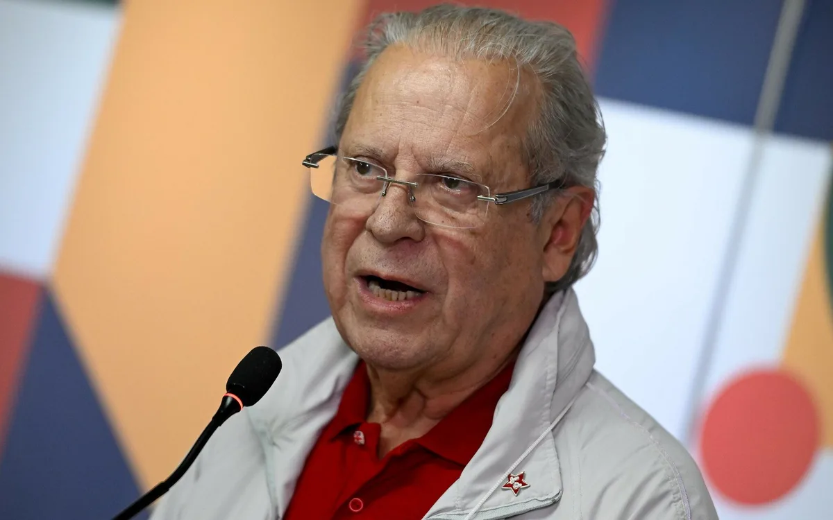 PT repassa R$ 1,16 milhão do fundão a José Dirceu