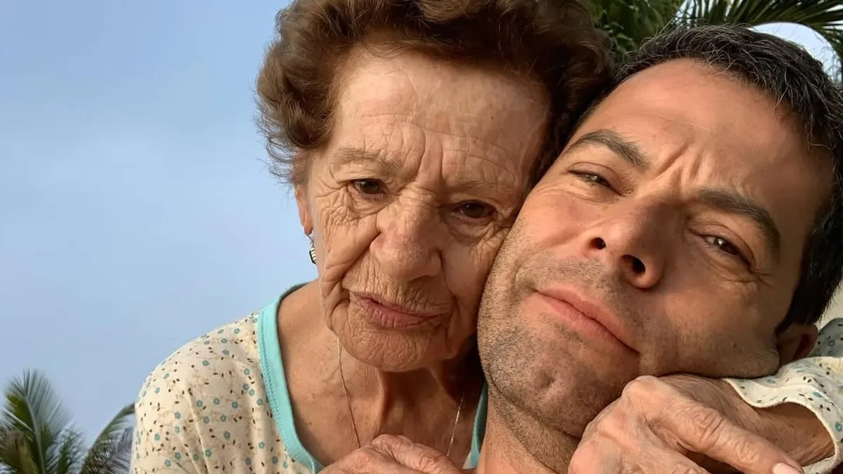 Iván Lalinde recordó entre lágrimas el día en que su mamá dejó de reconocerlo por el Alzheimer: “Se le olvidó todo”