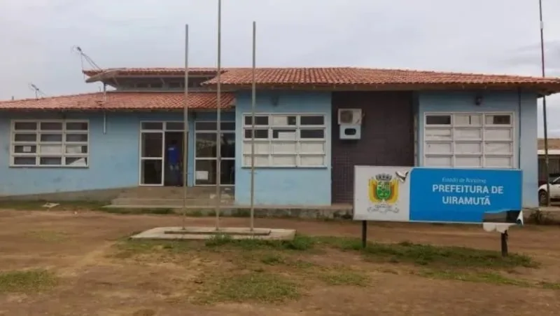 Demissão de 62 profissionais da educação em Uiramutã levanta denúncias e questionamentos sobre gestão de recursos