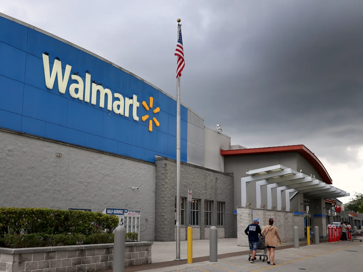 Walmart wants a bite of DoorDash and Uber Eats