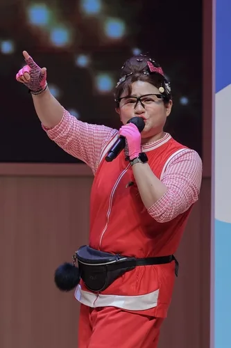 "전유성 조카 덕분에 다비이모 탄생"…웃음으로 기린 헌정 무대