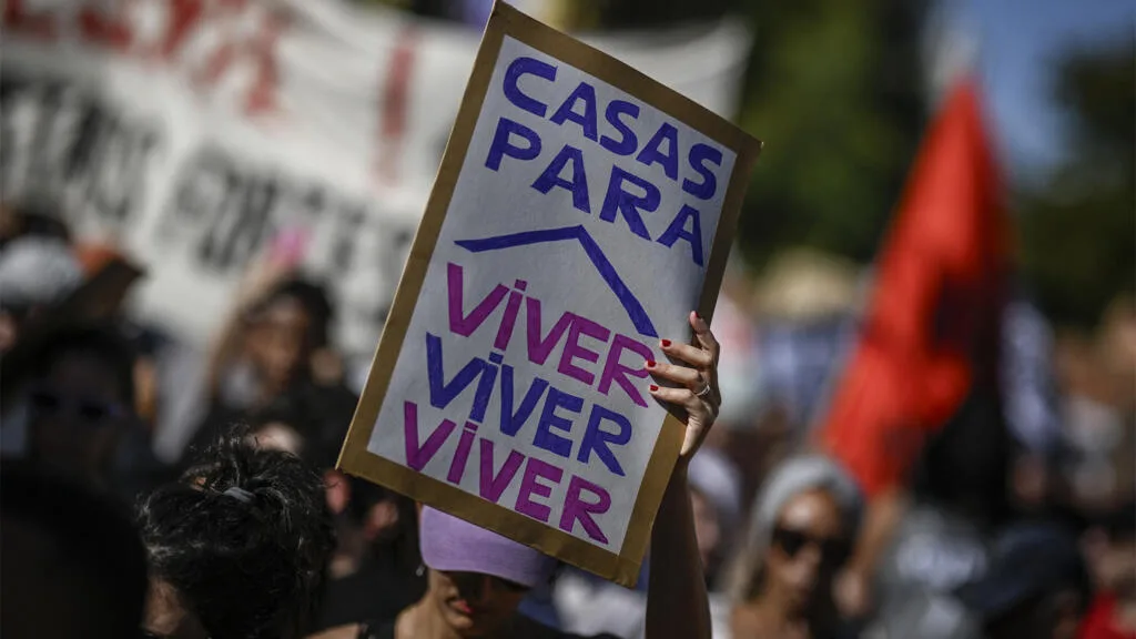 União Europeia lança plano para apoiar cidades que desejam limitar aluguéis de curta duração