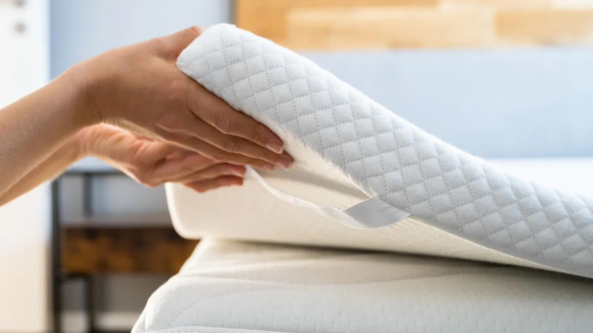 Angebote im September: BedStory Gel-Matratzen-Topper für 103 statt 156 Euro: Top-Deals des Tages