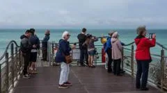 UK set to turn cooler as unsettled weather continues