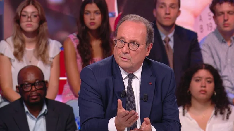 "La France n’a pas mis des milliards, les Européens ont mis plus que nous": pourquoi ce que dit François Hollande sur l'aide française à l’Ukraine est trompeur