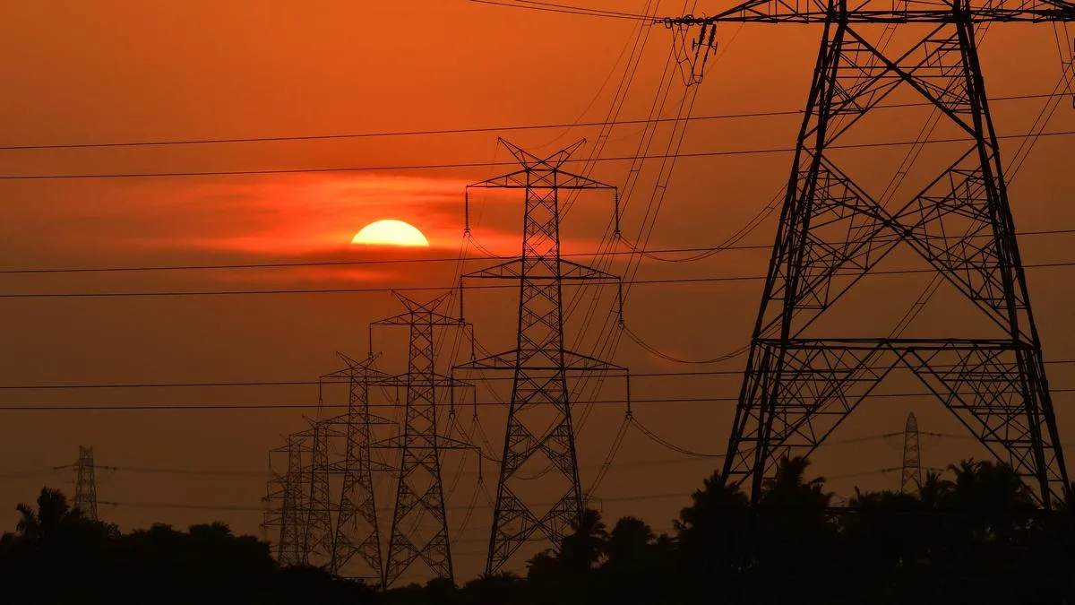 Private manpower to be engaged for rectification of power disruptions in Chennai