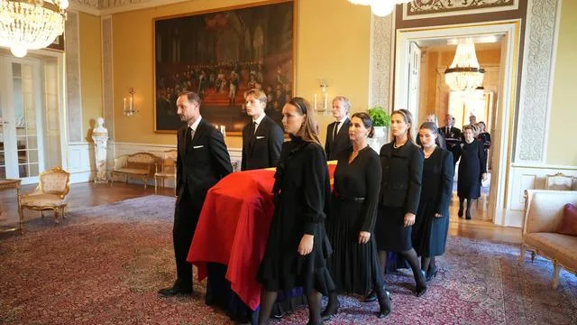 Königsfamilie in Norwegen: Schräge Familienbande