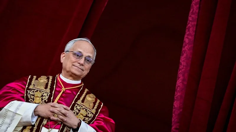 "Un pronostic plutôt favorable": pourquoi les experts se veulent rassurants après l'opération du pape Léon XIV pour retirer une tumeur cancéreuse