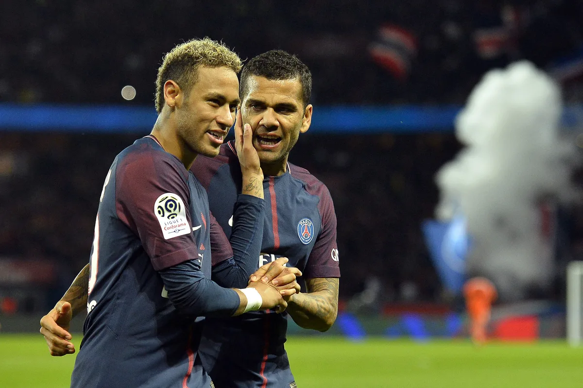 Doping, prisão e brigas: o destino de quatro futebolistas amigos de Neymar