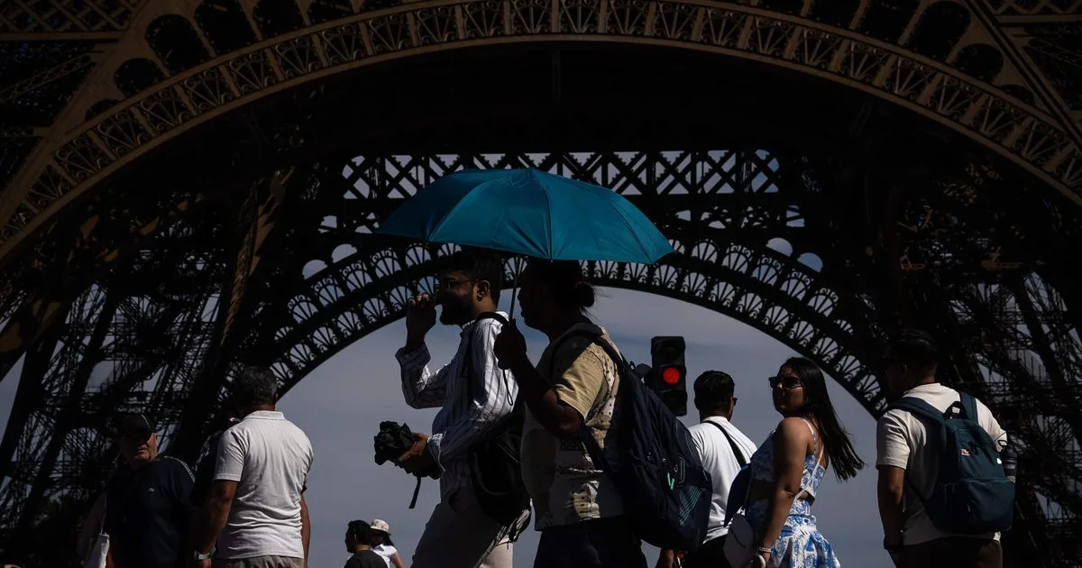 « Le premier impact concret » d’un « été horrible » : la France affiche une croissance nulle au 2e trimestre, alors que l’inflation s’accélère
