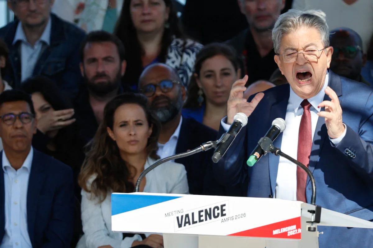 "On ira tous dans des goulags, chouette !" : la crainte des préfets face au risque de mise au pas mélenchonienne