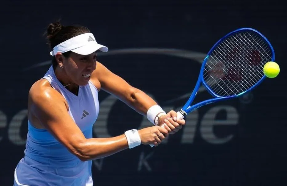 Pegula bate "freguesa" Anisimova e volta à semi em Cincinnati