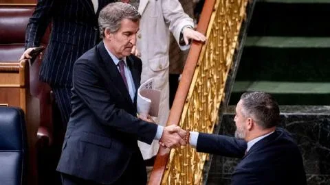 PP y Vox firman el armisticio electoral para no dar alas al PSOE y la izquierda