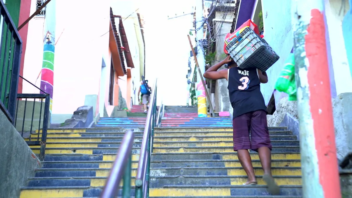 Em levantamento, moradores de 18 favelas do Rio apontam falta de política contínua de urbanização