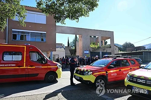 프랑스 중학교서 14세 학생 총격…교장·교사 부상