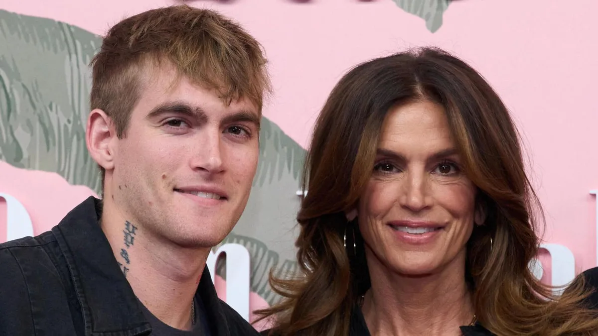 Muere a los 27 años Presley Gerber, hijo de la modelo Cindy Crawford: estaba en un centro de rehabilitación de Los Ángeles