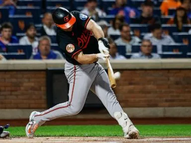 Pete Alonso gets another ovation from Mets fans after hitting latest homer in return to Citi Field